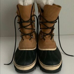 Sorel Men's Caribou Waterproof Winter Boots- Worn once. Like new $65